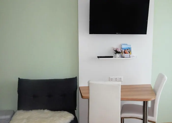 Fruehstueckspension Lach