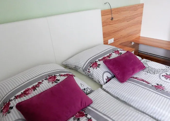 Fruehstueckspension Lach Nocleg ze śniadaniem Eberndorf